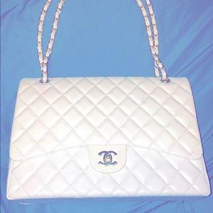 CHANEL Lambskin Jumbo Double Flap!